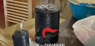 Nel Napoletano bomba con chiodi come in attentato Lione