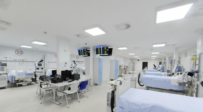 Covid, 57.715 nuovi casi e 349 decessi in 24 ore