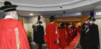 Anno giudiziario, Mura “Condizioni severamente critiche”