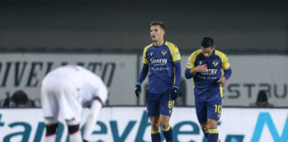 Caprari e Kalinic replicano a Orsolini, Verona-Bologna 2-1