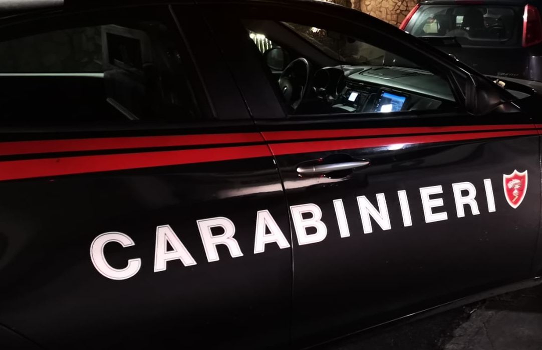 Abusi sulla figlia 15enne, arrestato a Catania