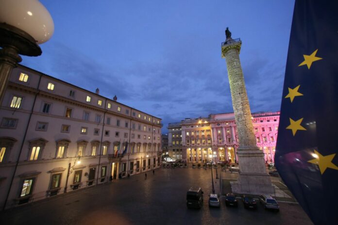 PIAZZA COLONNA PALAZZO CHIGI