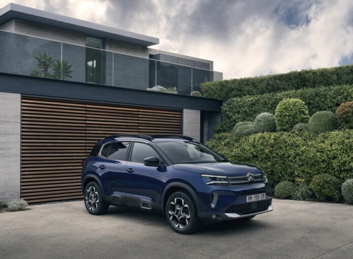 Copyright William CROZES @ Continental Productions