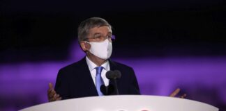 Bach “Pronti a fare la storia, Olimpiadi siano simbolo di pace”