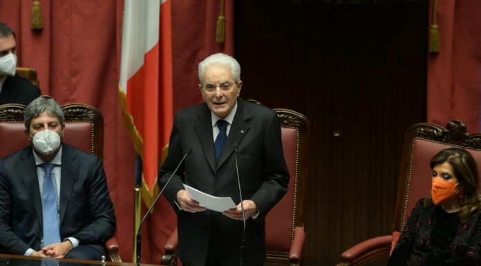 Mattarella “Emergenza ancora in corso, non possiamo permetterci ritardi”