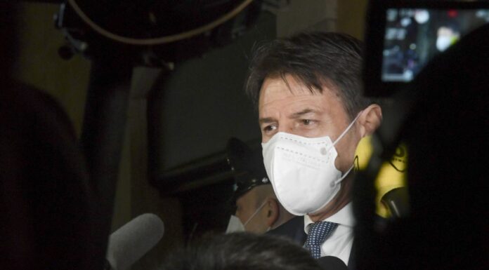 Conte a Draghi “Patto con i cittadini per rilanciare il Governo”