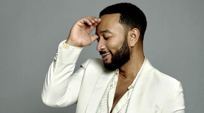 John Legend, esce il nuovo singolo “Tomorrow”