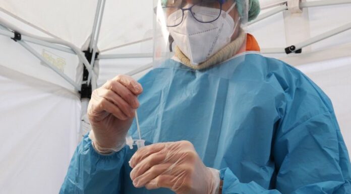 Covid, 81.367 nuovi casi e 384 decessi nelle ultime 24 ore