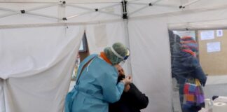 Covid, in calo Rt e incidenza