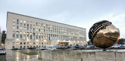 L’ambasciatore israeliano Peled convocato alla Farnesina, “L’Italia chiede il rispetto della libertà religiosa”