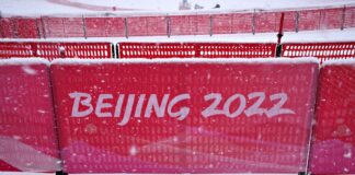 Giochi invernali, Pechino si risveglia sotto la neve