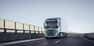 Volvo Trucks guida il mercato dei veicoli elettrici in Europa