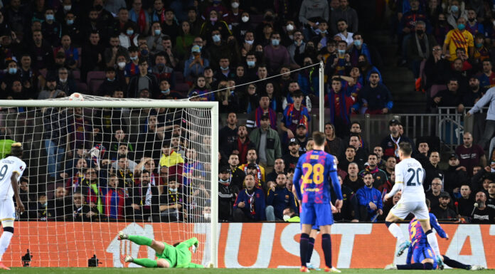 Zielinski e Ferran Torres, Barcellona-Napoli 1-1