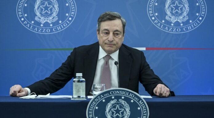 Draghi “Presto una roadmap per l’uscita dalle restrizioni”