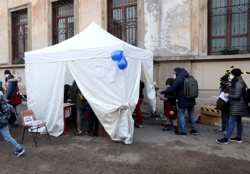 Covid, 50.534 nuovi casi e 252 decessi nelle ultime 24 ore Covid, 50.534 nuovi casi e 252 decessi nelle ultime 24 ore