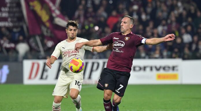 Il Milan inciampa, a Salerno finisce 2-2