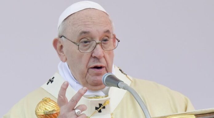 Ucraina, Papa “Il 2 marzo giornata di digiuno per la pace”