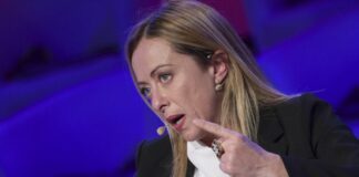 Governo, Meloni “Vedo fibrillazioni, difficilmente andrà avanti”