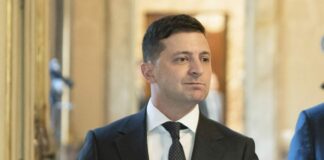Ucraina, Zelensky al Parlamento dell’Ue: “Dimostrateci che siete con noi”