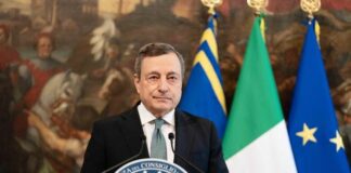 Ucraina, Draghi al G7 “Su sanzioni allineati all’Unione Europea”