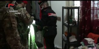 Fucili e pistole in casa a Misilmeri, tre arresti
