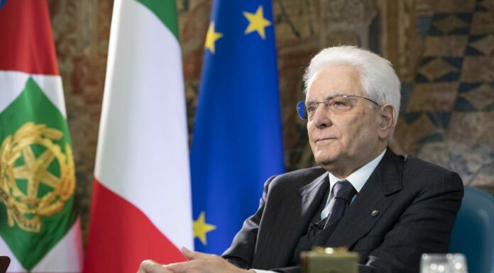 Malattie rare, Mattarella: “Superare i limiti nell’assistenza”