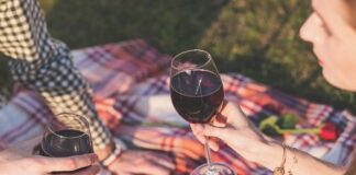 Come organizzare un romantico pic-nic Come organizzare un romantico pic-nic