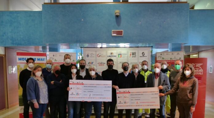 Maratonina Mestre 2021, consegna del ricavato all’Avapo e a Emergency