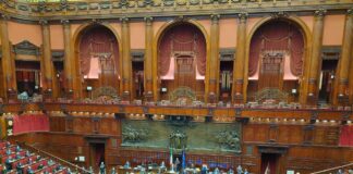 Ucraina, la Camera approva la risoluzione di maggioranza e di FdI