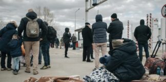 Città sotto bombe e missili in Ucraina, già un milione di profughi