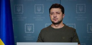 Zelensky: “L’Europa deve svegliarsi e fermare Mosca”