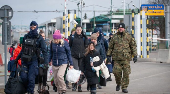 In Ucraina situazione umanitaria critica, si tenta la mediazione