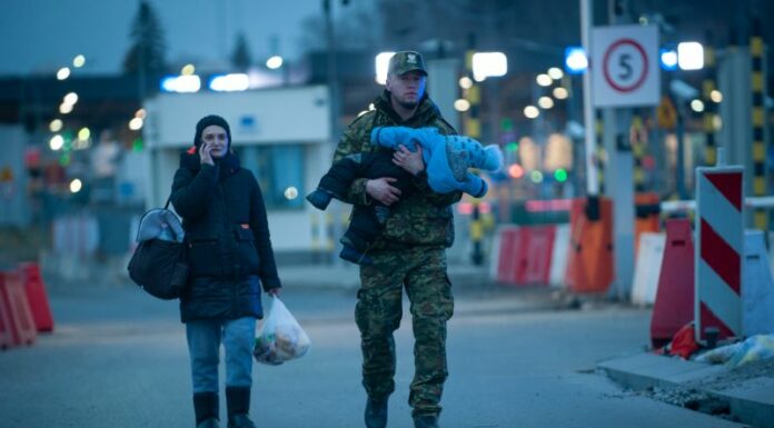 Ucraina, si riaprono i corridoi umanitari in attesa dei negoziati