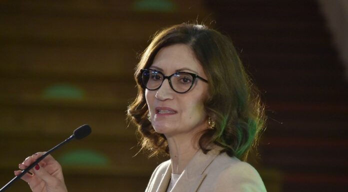 Gelmini “Regioni in campo per assistenza sanitaria ai profughi ucraini”