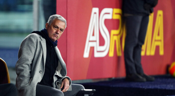 Mourinho “Abbiamo due obiettivi, ogni gara è decisiva”