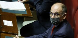 Letta “Le sanzioni fanno male alla Russia, è vicina al default”