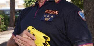 Dal 14 marzo Taser in arrivo in 14 città metropolitane