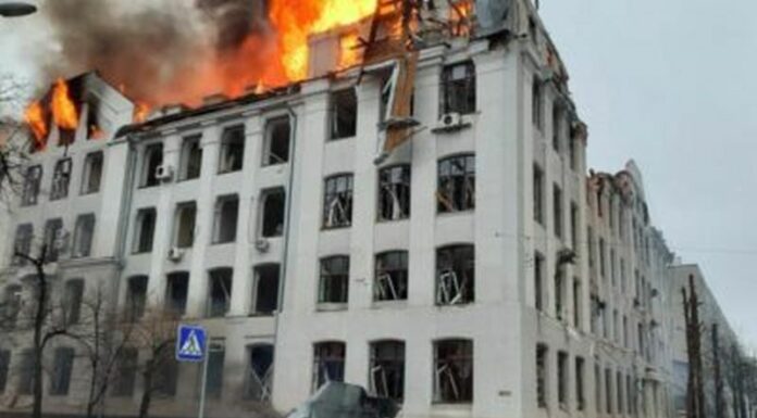 Ucraina, sotto attacco dei russi la città di Dnipro