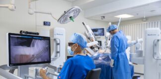 Al Gemelli in sala operatoria il robot Hugo