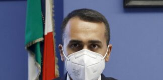 Di Maio: “Dobbiamo indebolire Mosca, Zelensky eroe mondiale”