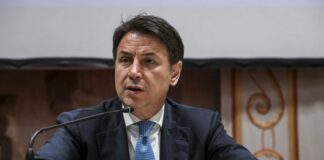 Energia, Conte: “Investire massicciamente sulle rinnovabili”