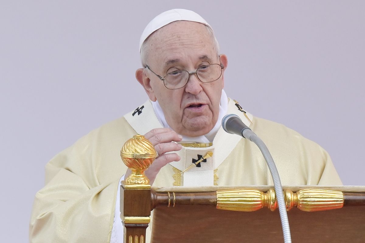 Papa prega per i bambini ucraini “Vittime della superbia degli adulti”