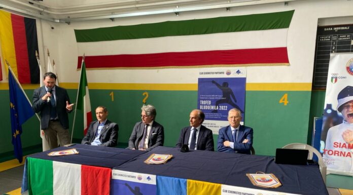 La scherma torna a Napoli, nel weekend il trofeo Bluduemila