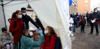 Covid, 79.895 nuovi casi e 128 decessi nelle ultime 24 ore