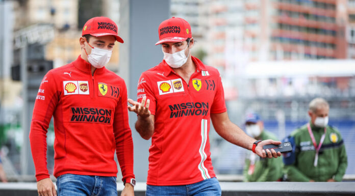 Leclerc in pole al Gp del Bahrain, preceduti Verstappen e Sainz