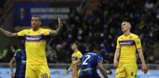 Dumfries replica a Torreira, pari fra Inter e Fiorentina