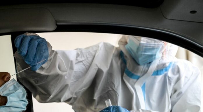 Covid, 60.415 nuovi casi e 93 decessi