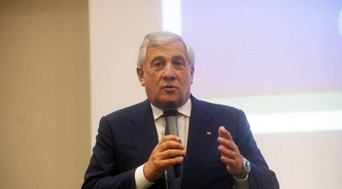 Tajani “Lavorare per la pace in Ucraina, serve tetto Ue a prezzo gas”