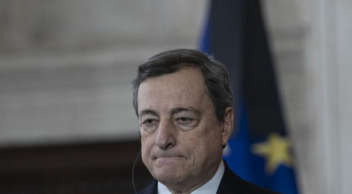 Draghi “Fondi per i profughi nel prossimo Consiglio Ue. Subito aiuti”
