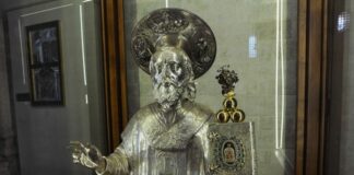 Furto nella Basilica di San Nicola a Bari, Decaro: “Atto sacrilego”